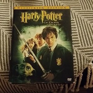 Harry potter and the chamber of secrets